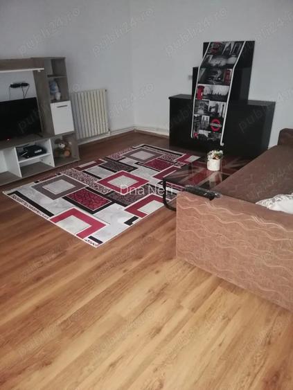 Inchiriez apartament doua camere semidecomandat Inchiriez apartament doua camere semidecomandat