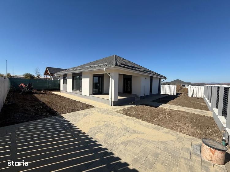 Casă cu 4 camere cu Teren 508 Mp în Hărman