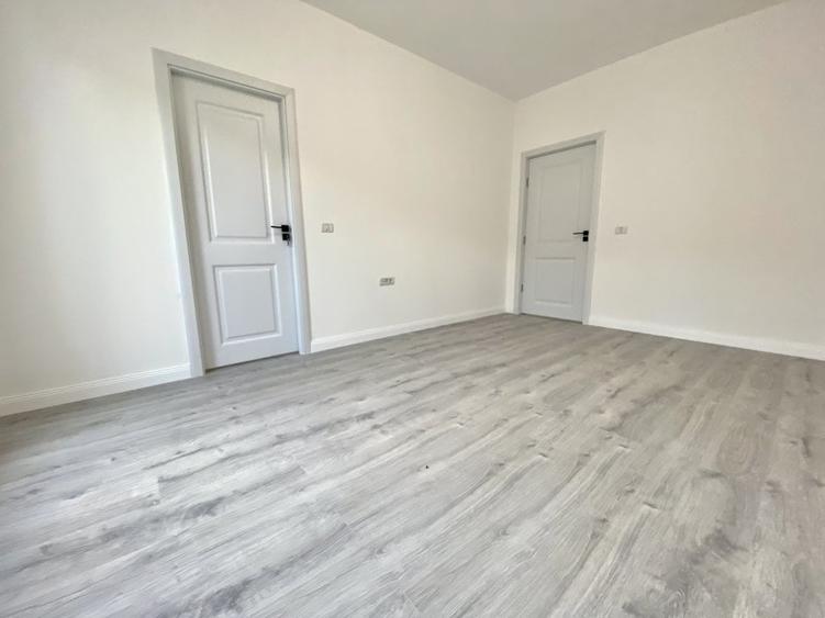 Dezvoltator: Rafinament pe Parter în Cartier Privat - 10