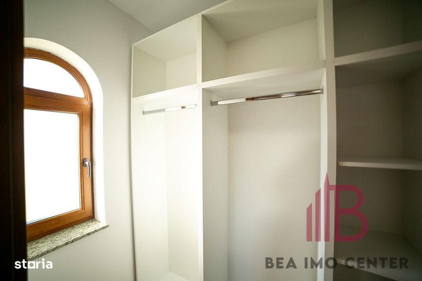 Casa versatila , ideala atat pentru familie cat ?i pentru firma! - 6