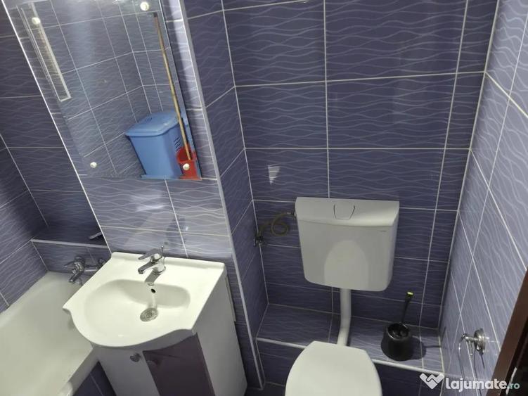 Apartament 3 camere decomandat Cetate - 5