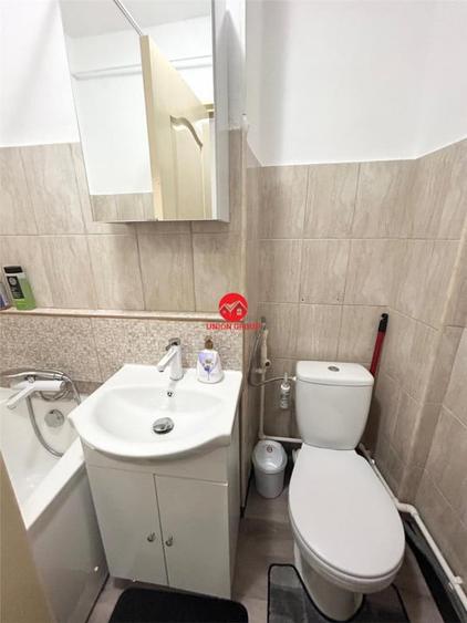 Apartament cu 2 camere semidecomandat în Tomis Nord