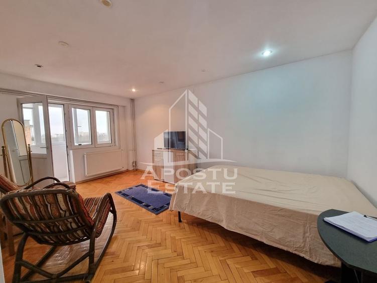 Apartament cu 1 camera, centrala proprie, zona Complexul ... - 2