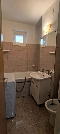 Garsonieră de vânzare Titan Piața Miniș - 6