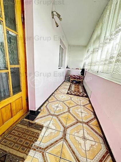 Apartament 3 camere, Nicolina, 72mp - 10