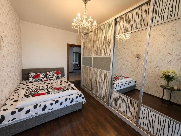 Apartament cu 3 camere decomandat în 13 Septembrie