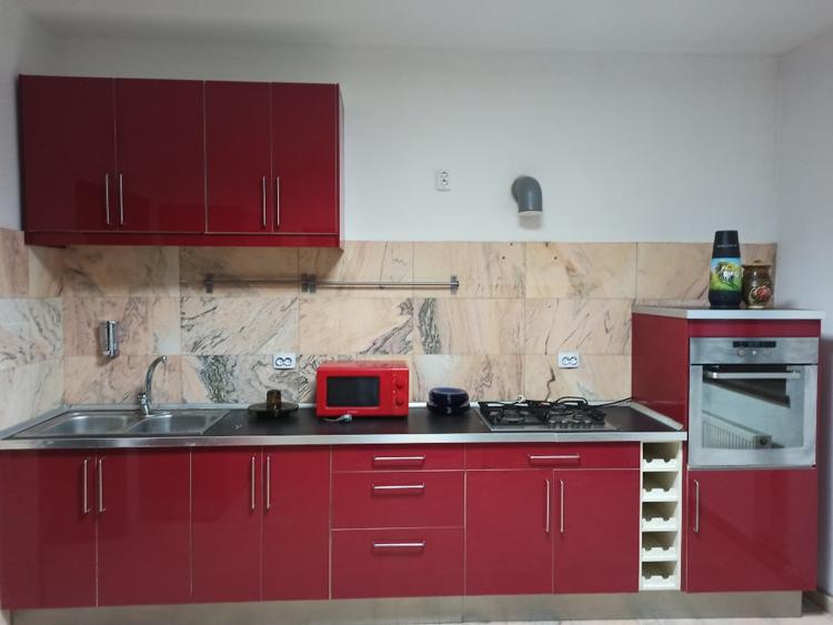 De vânzare casa in zona liniștită  - 1