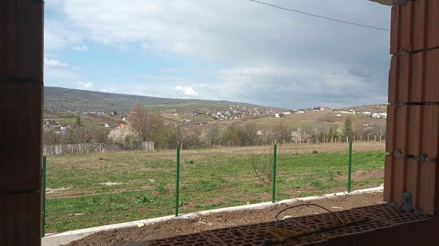 Casa in Tomesti (sat Chicerea) | 4 camere | 3 bai| 139mp| toate utilitatile | asfalt | direct proprietar - 6