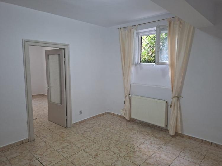 Vanzare apartament de 4 camere, zona Domenii - 11