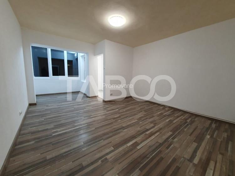 Garsoniera de vanzare 27 mp parter zona Tudor Vladimirescu