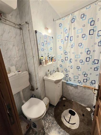 Garsoniera 31 mp, complet mobilata si utilata, zona Far/Poarta 6 - 10