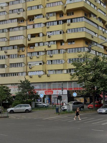 Pantelimon- Mega Mall-Piata Delfinului -suprafata 45mp-pret 1500 euro - 3