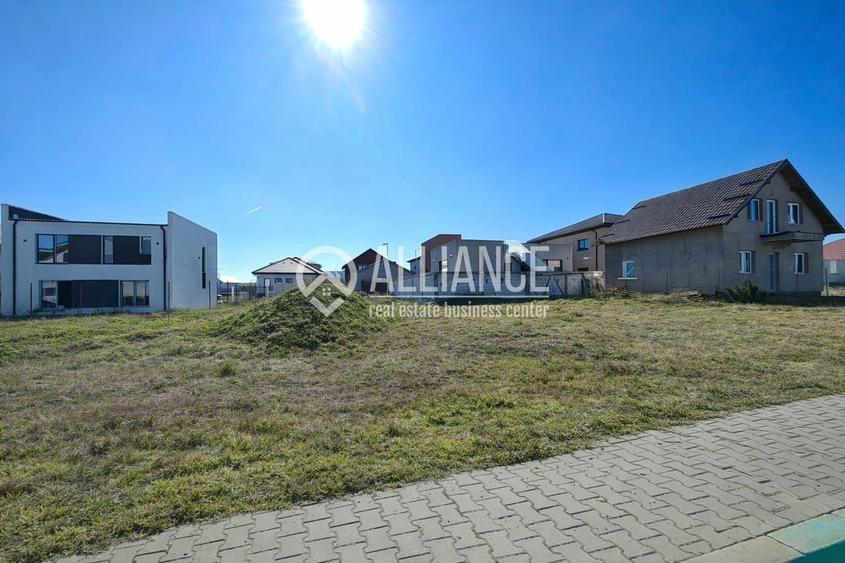 VALU LUI TRAIAN - teren 254 mp intravilan zona F - 1