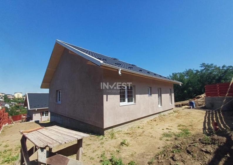 CASA INDIVIDUALA 4 CAMERE + BECI , PLACA DE BETON PESTE ETAJ - 14