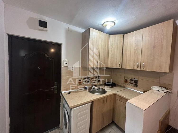 Apartament cu o camera, zona Umt - 3