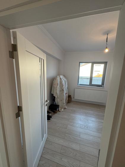 Apartament două camere decomandat nou/ et 1/ parc Bazilescu/ sector 1 - 6