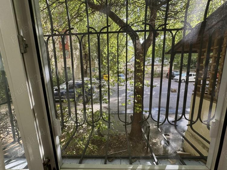 Apartament de 2 camere, decomandat, confort 2, 8 min de metrou