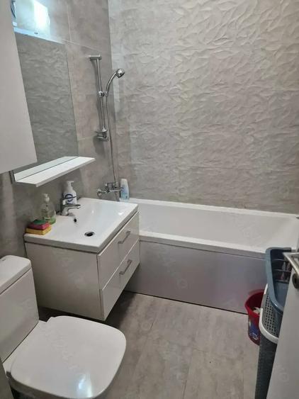 Inchiriere apartament 2 camere Parcul Teilor - sect 3 - 540 EUR - 1