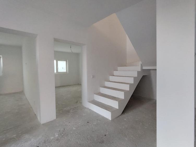 Duplex intabulat. 138 mp Miroslava - 1