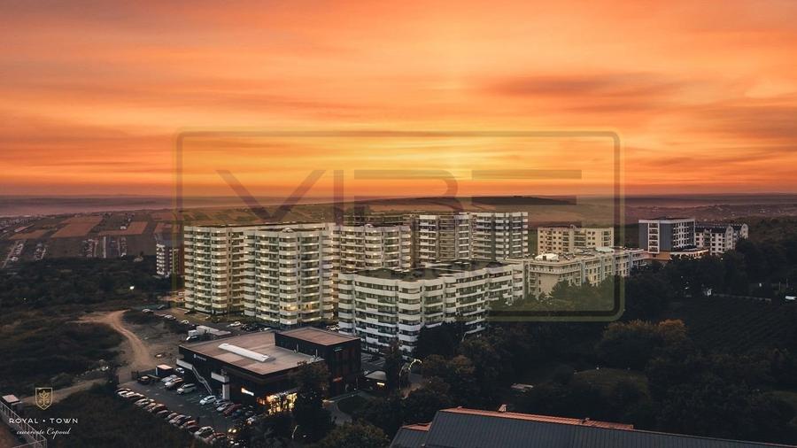 Copou- Royal Town - Decomandat - 64mp - Intabulat - 2