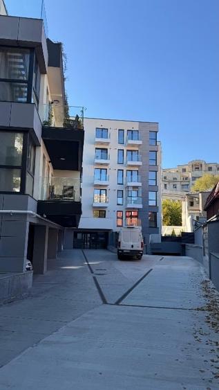 Vand apartament 4 camere cu terasa si gradina, ultracentral - 5