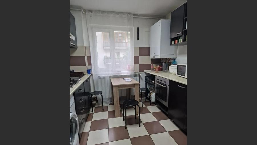 Vanzare apartament 3 camere, etaj 1, zona Policlinica Grigorescu - 7