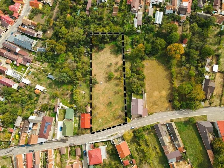 Teren Intravilan 3290 mp Codlea 3 Parcele - 3