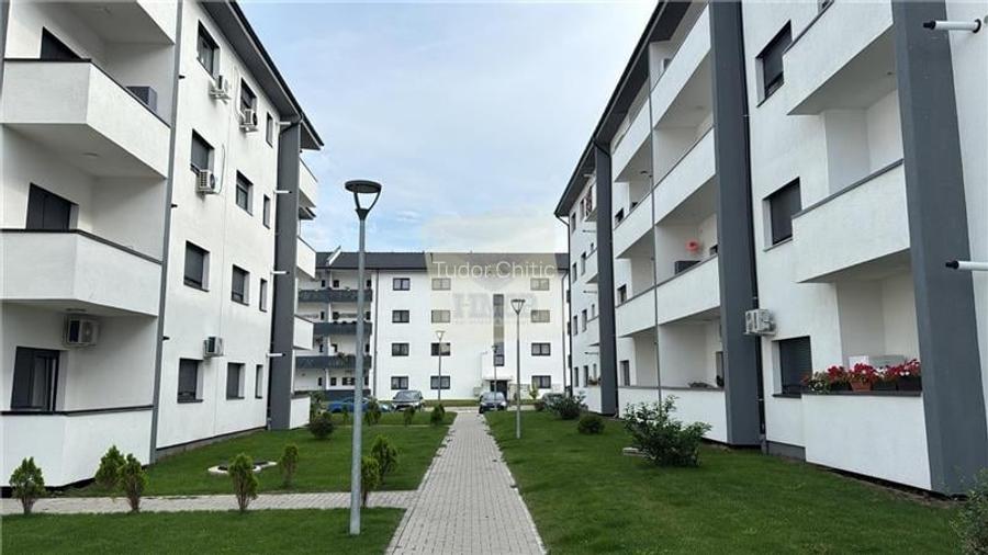 Apartament modern 2 camere balcon 2 parcari zona Mandra Apartament modern 2 camere balcon 2 parcari zona Mandra