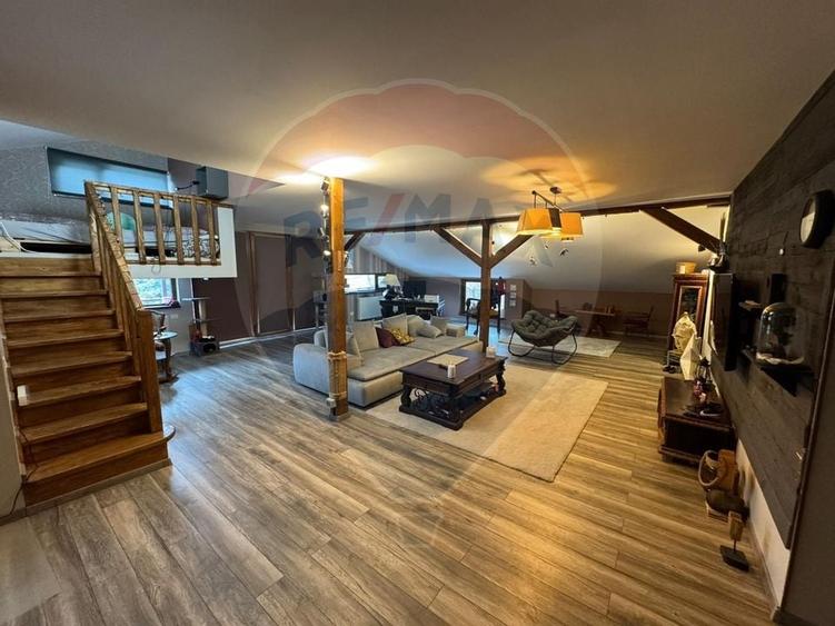 Casă / Vilă cu 7 camere de vânzare - 5