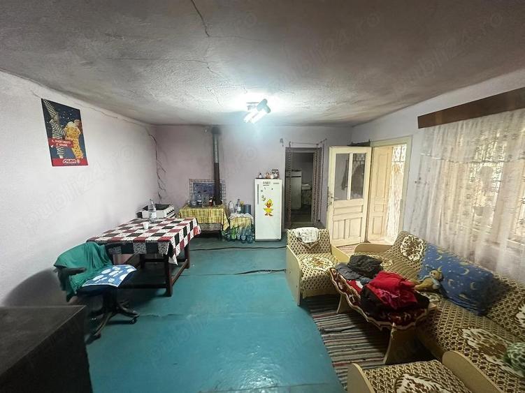 Casa cu teren generos de vanzare in Ianova (Remetea Mare) 129 mp + 1078 mp - 7