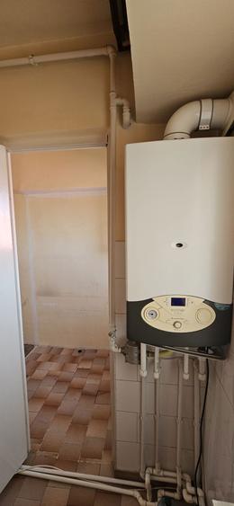 Apartament 3 camere, decomandat, 67 mp - 8