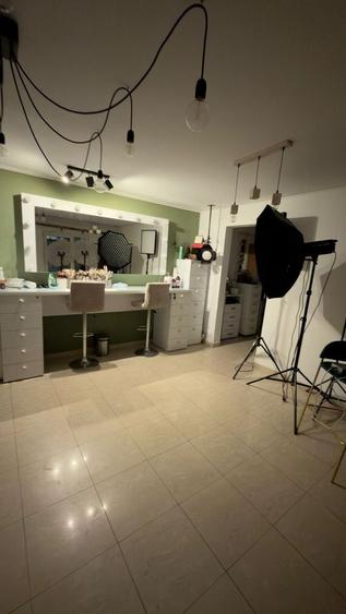 SPATIU COMERCIAL CU TRAFIC INTENS PE CL ARAD LA 800 EURO - 1