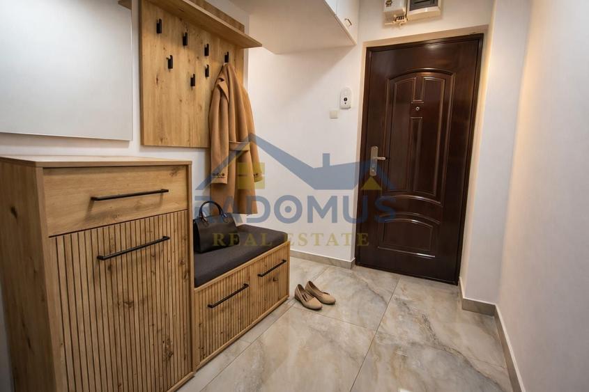 Ap. 2 cam - Str. Cosminele - 45 mp - 400 € / lună - Mobilat &Utilat - 3