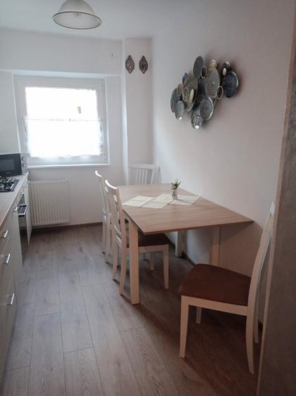 Centrul Civic - apartament 2 camere decomandat și balcon deschis - loc parcare  - 6