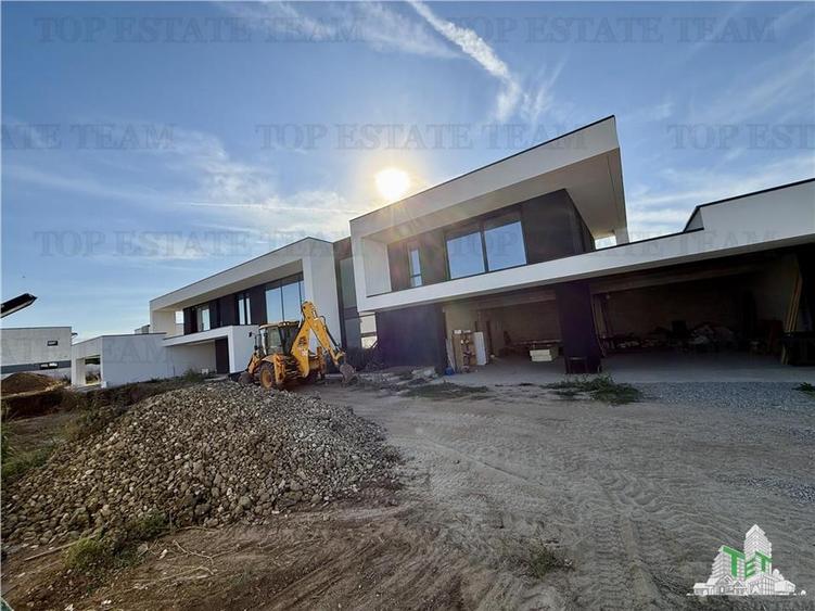 Casa de lux moderna cu 12 camere si piscina - Design minimalist inspirat din Mia - 8