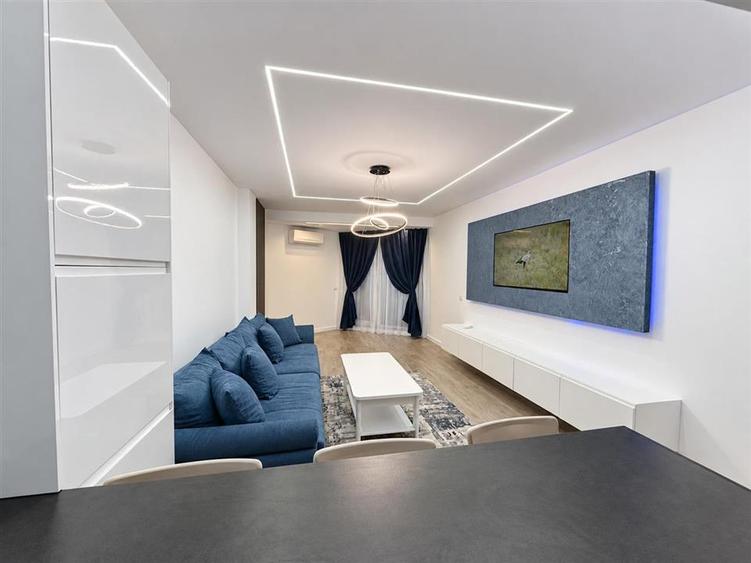 Apartament cu 2 camere decomandat, mobilat în Exterior Sud