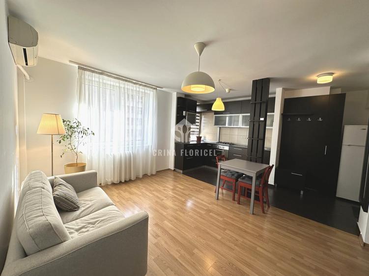 Apartament cu 2 camere semidecomandat, mobilat în Gara de Nord