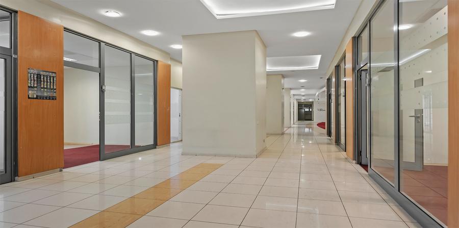 Spațiu comercial, de 1,929.4000244141 mp, în Pantelimon