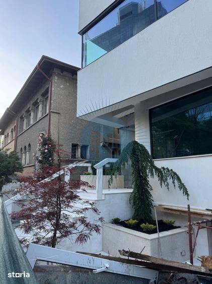 Casă cu Teren 600 Mp în Dorobanți