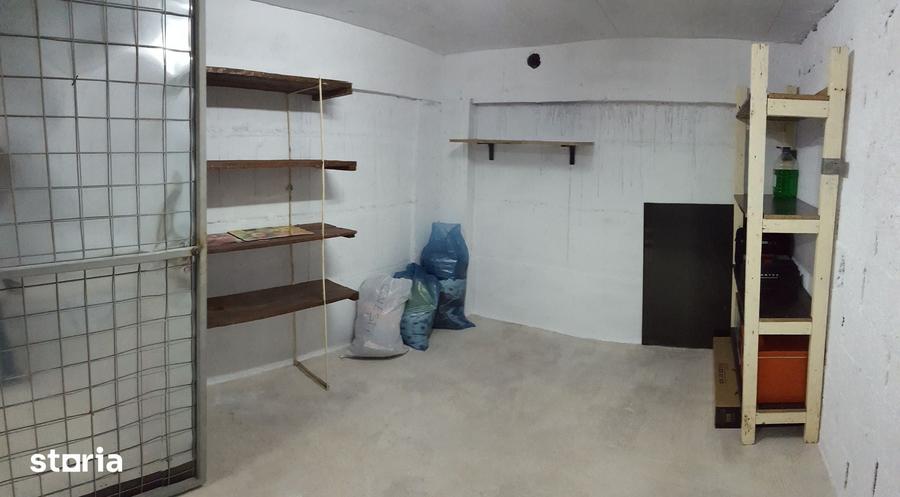 Apartament cu 2 camere semidecomandat în Industriilor