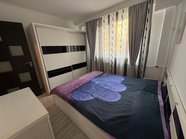 Apartament cu 2 camere decomandat în Drumul Taberei