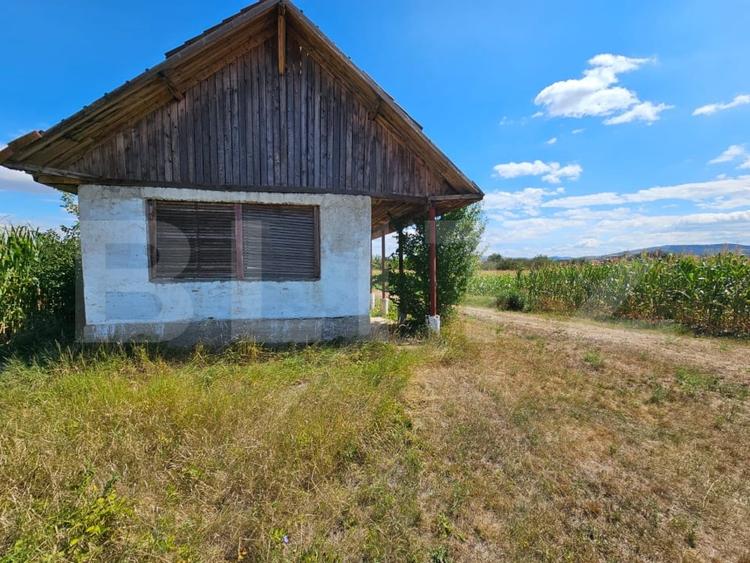 Teren Construcții extravilan de 2901 mp, în Unirea