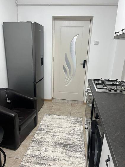 Apartament cu 2 camere decomandat în Exterior Vest