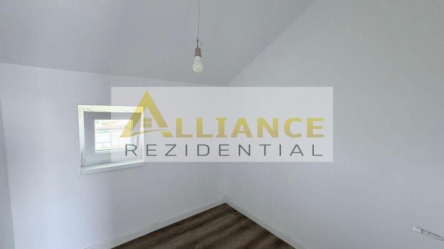Casă individuală cu 6 camere cu Canalizare în Berceni