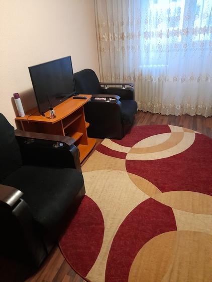 1 Decembrie la 5 minute de metrou - 2