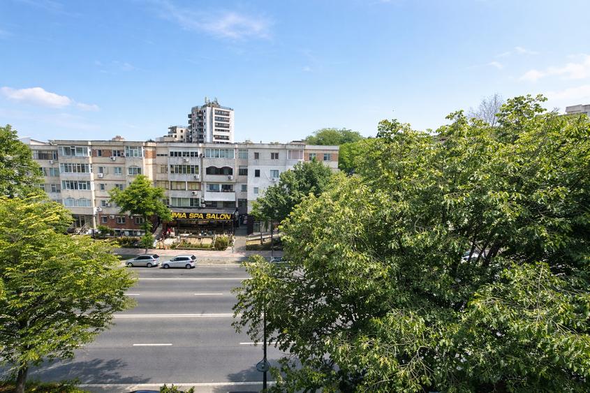 3 Camere Decomandat  Zona Trocadero- Bd.Alexandru Lapusneanu - 10