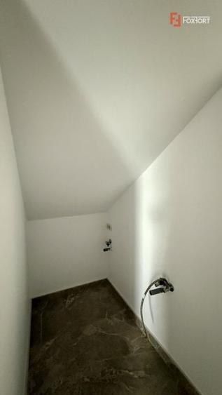 Duplex cu 3 camere si teren de 250 mp, zona Giarmata - 18