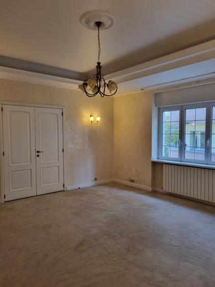 Vila cu arhitectura reprezentativa, aproape de Piata Victoriei - 14