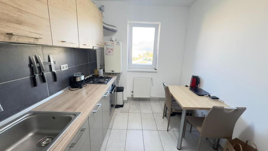 Garsoniea bloc nou, intrare Racadau, priveliste deosebita - 2