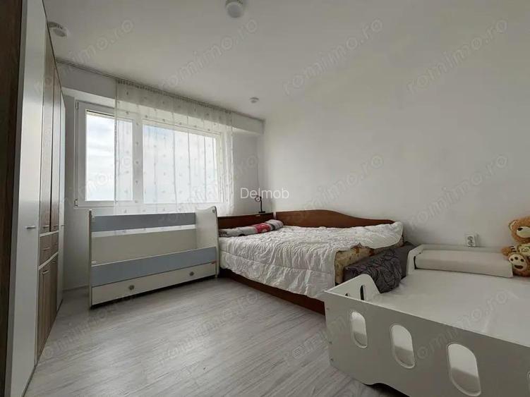 Apartament cu 2 camere in zona Tractorului